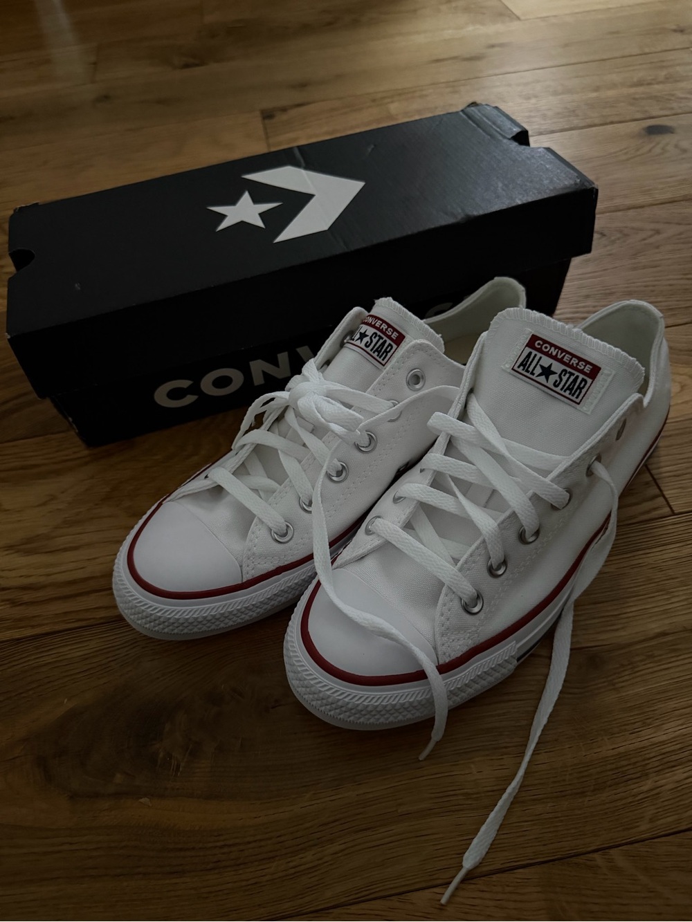 NWT Converse Chuck Taylor All Star Low Top Optical White Menβs 8 Womenβs 10